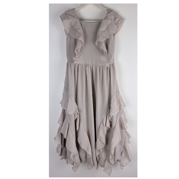 Joyfolie | Cottagecore Photo Shoot Tiered Maxi Sylviane Dress in Light Taupe | 5 - Picture 7 of 15